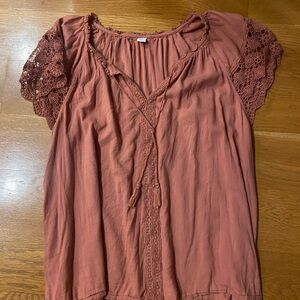 Old Navy Terracotta Lace Sleeve Blouse